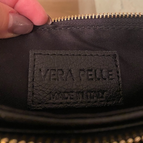 Italian leather purse w/ 3 straps - Picture 3 of 8